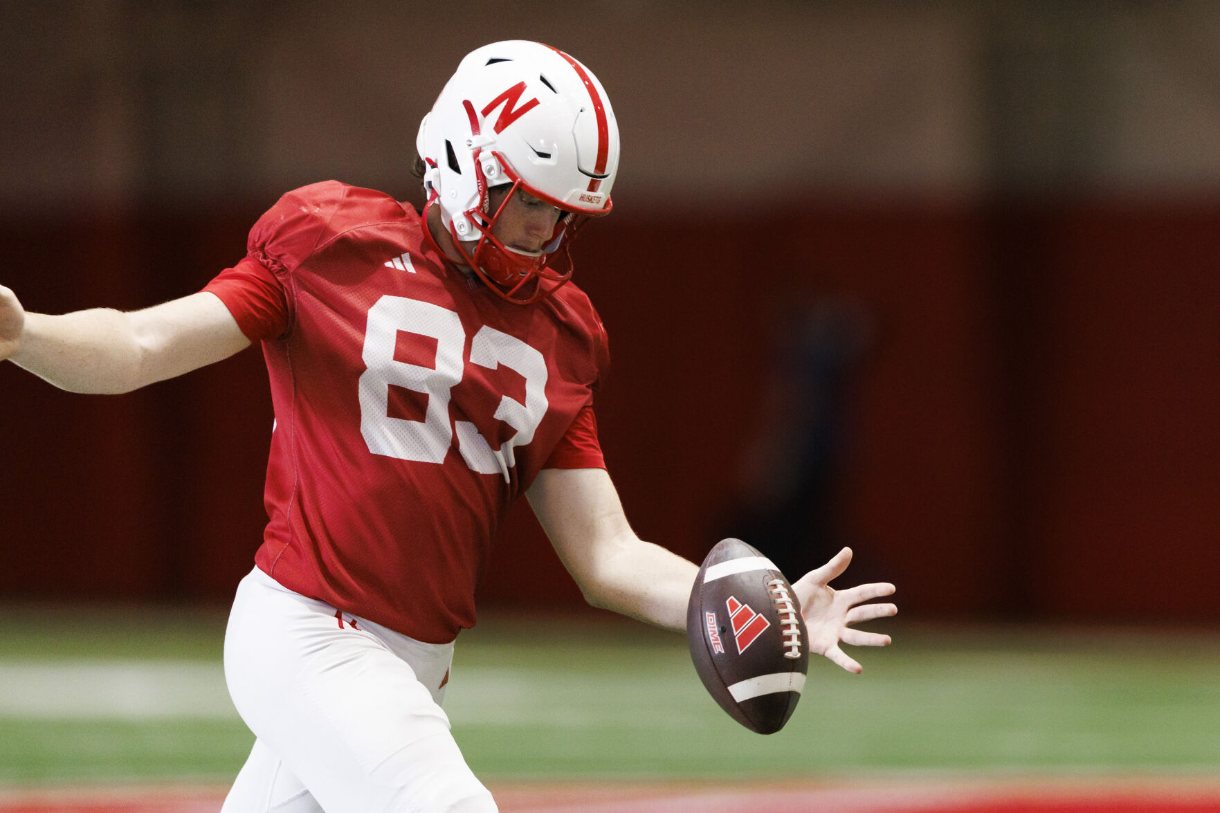 081225-owh-spo-huskerfb-mn-02.JPG